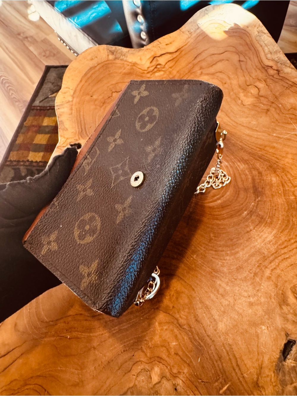 Just in 🔥Louis Vuitton billet Wallet vintage reinvented Crossbody - Picture 7 of 16